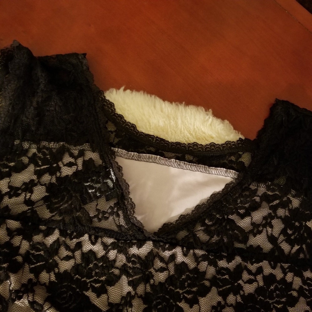 Torrid Top - Picture 7 of 8